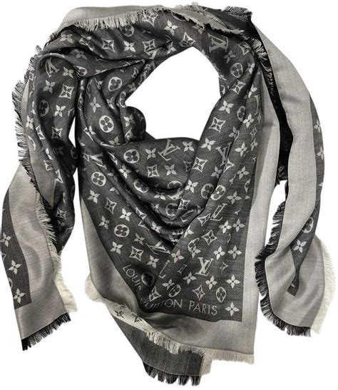 woman stole louis vuitton|louis vuitton scarves for women.